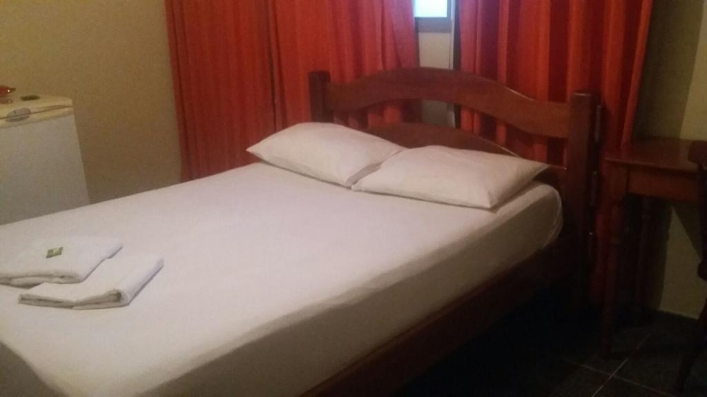 Hotel Dois Candangos Núcleo Bandeirante Eksteriør billede